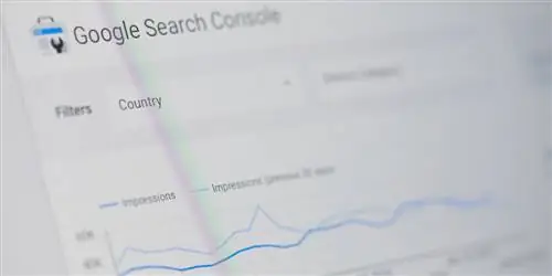 Консоль поиска Google теряет данные с 9 по 25 апреля