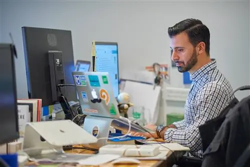 Продажи в эпоху цифровых технологий: почему каждый специалист по продажам должен разбираться в цифровом маркетинге