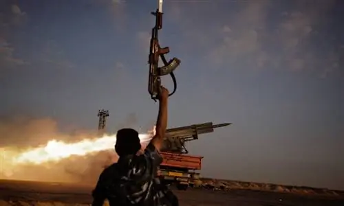 Гильермо Сервера: 300-мильный разговор о войне