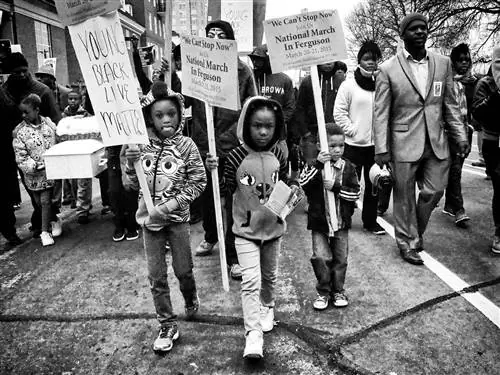 Панель SAYHERNAME исследует роль фотографии в активизме