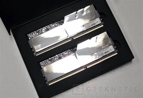 Geeknetic Обзор памяти DDR4 G. Skill Trident Z Royal 3200C16 4