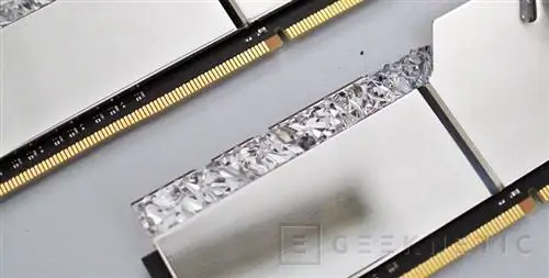 Обзор Geeknetic Память DDR4 G. Skill Trident Z Royal 3200C16 6