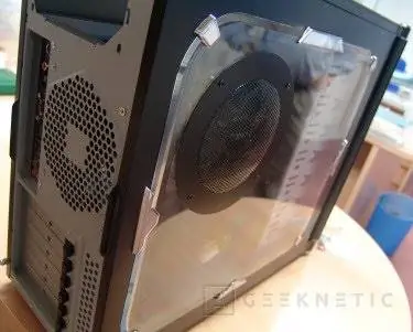 Корпус Geeknetic Nox Magma Extreme 7 формата Mid-Tower Корпус Geeknetic Nox Magma Extreme 7 формата Mid-Tower