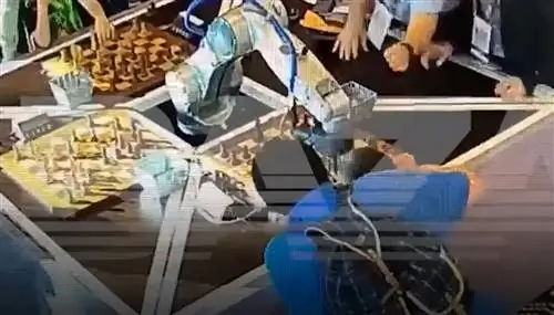 московский шахматный робот московский шахматный робот