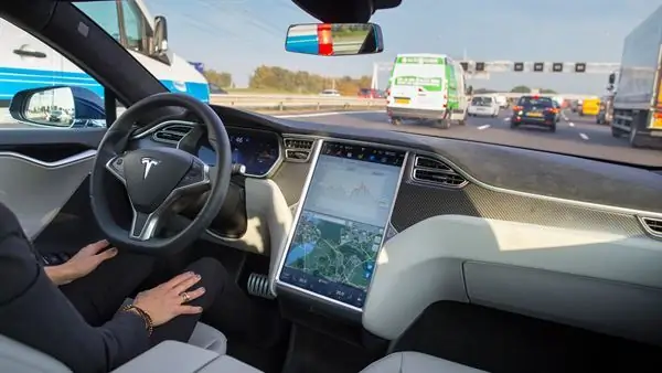 Tesla будет повышать стоимость полностью автономного вождения (FSD) каждые 2–4 месяца