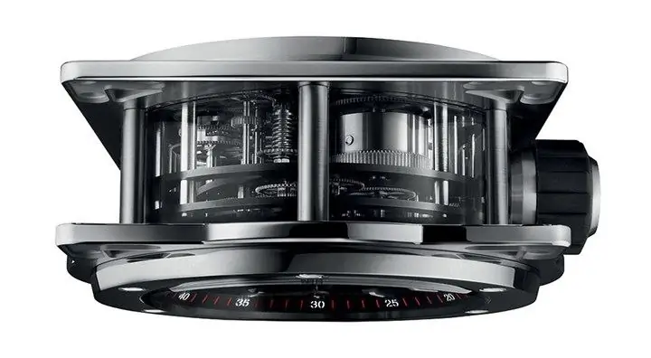 Hublot представляет модель настольных часов Meca-10 Clock