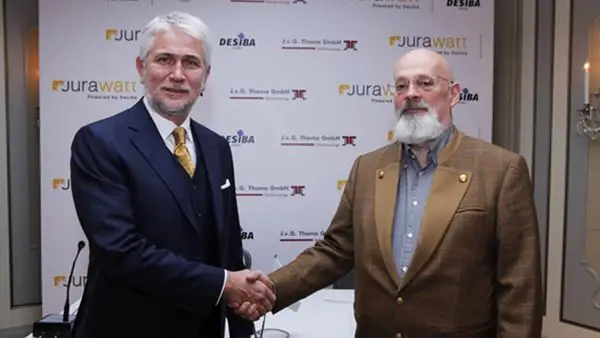 Гигантский завод по производству солнечных панелей строится в Мерсине