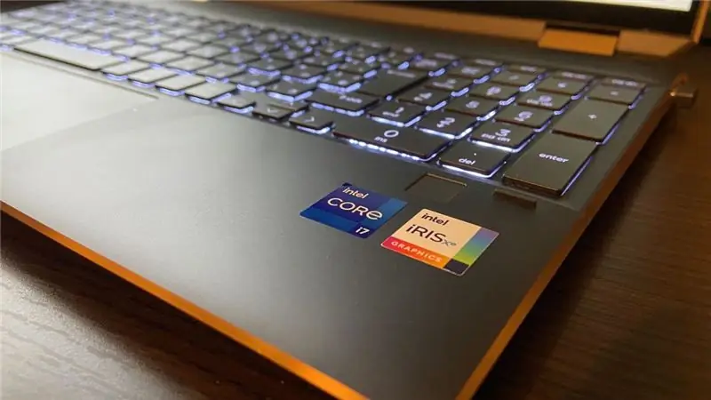 Как удалить наклейки с ноутбука