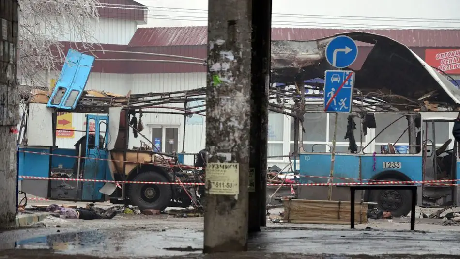 Путин поддерживает безопасность после двух взрывов смертников за 24 часа