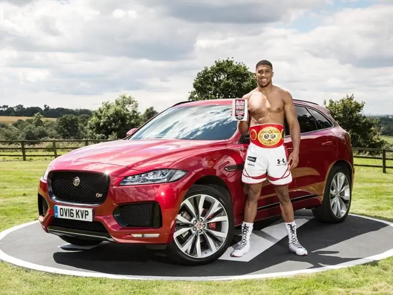 Jaguar F-Pace: автомобиль года в Англии