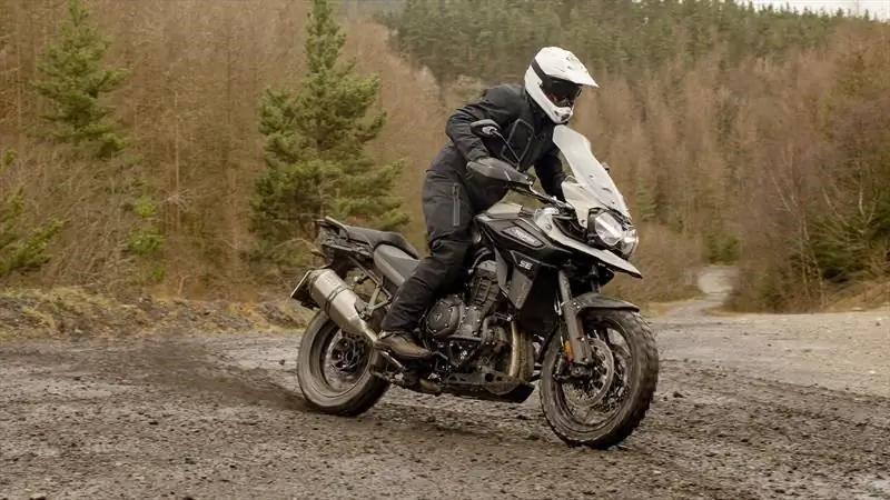 Triumph расширяет модельный ряд Tiger 1200 двумя специальными пакетами