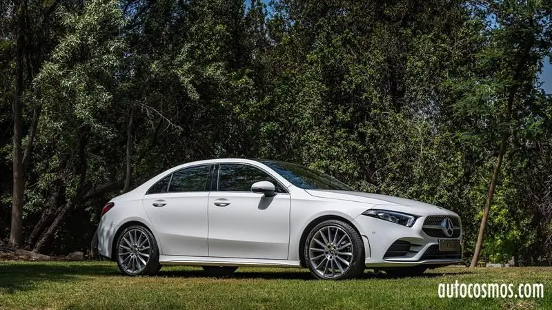Тест-драйв Mercedes-Benz A250 Sedan, недостающая запись