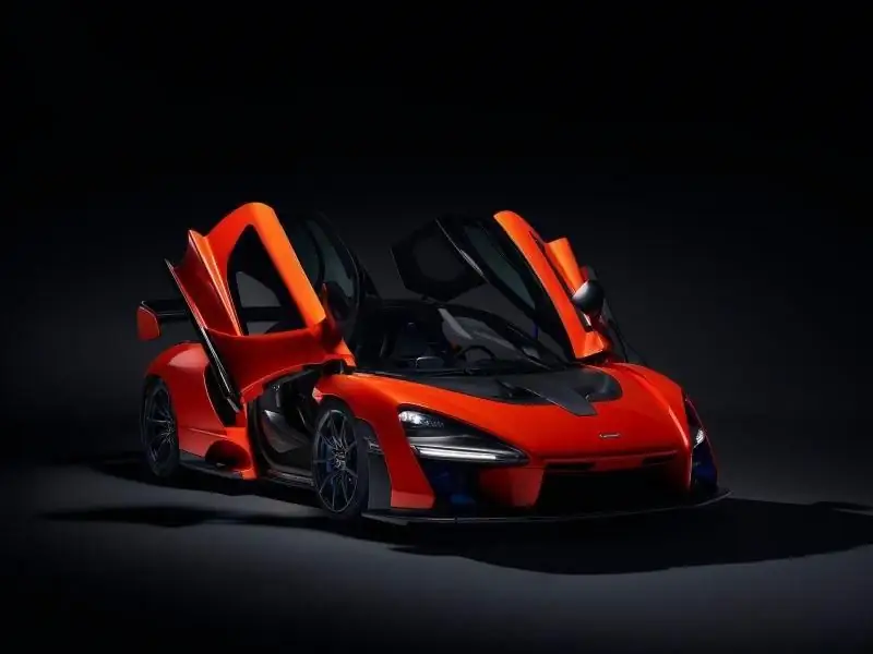 McLaren Senna, в честь легенды