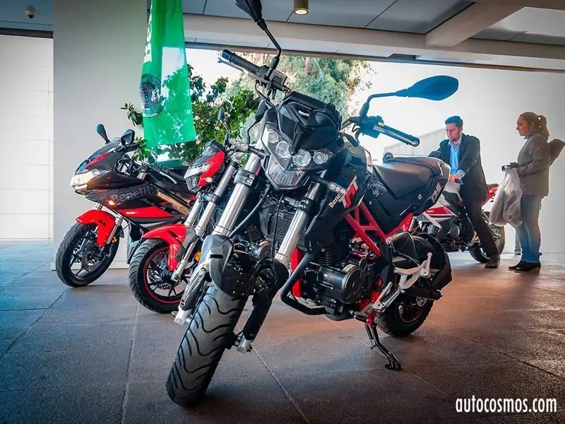 Benelli радуется новым TNT 135 и 302 R в Чили