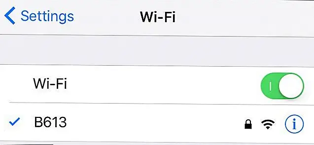 Поскольку видеодверные звонки, такие как Ring и SkyBell HD, не имеют Ethernet-порта, они должны подключаться к вашей сети Wi-Fi. Это не похоже на большое дело, но есть больше предостережений, чем вы думаете.