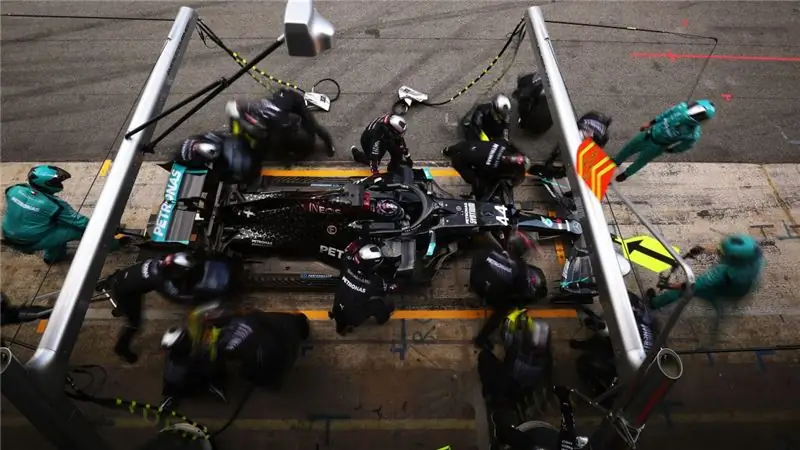 Позвольте Mercedes объяснить, как работают его ружья, и почему иногда они не работают