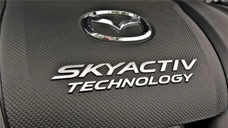 Предстоящий двигатель Mazda Skyactiv-X с воспламенением от сжатия обещает экономию топлива, как у дизеля