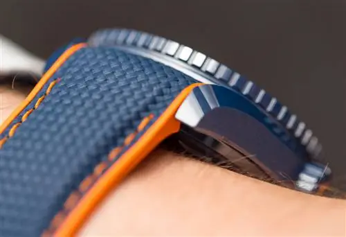 Omega-Seamaster-Planet-Ocean-Big-Blue-GMT-2017-8