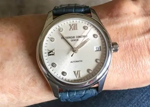 Новые женские автоматические часы Frederique Constant на практике