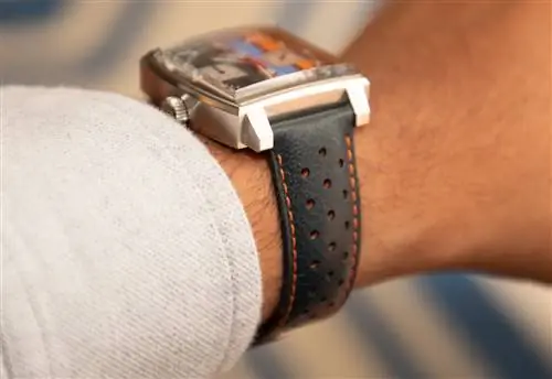 tag heuer monaco на запястье tag heuer monaco на запястье