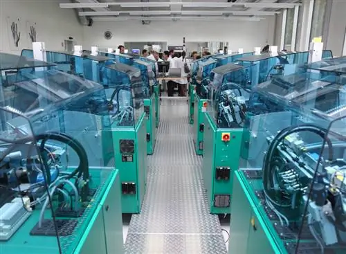 Замедление спроса на часы в Азии привело к сокращению рабочих мест на швейцарских производителях?