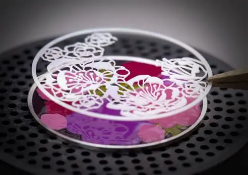 Chopard-LUC-XP-Esprit-De-Fleurier-Peony-Часы-Циферблат-Крупный План