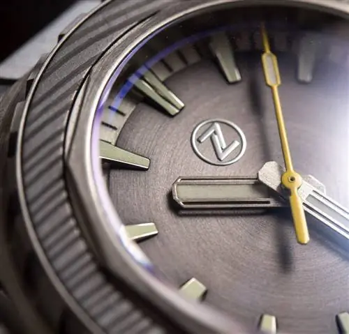 Zelos-Hammerhead-Bronze-Dive-Watch-19