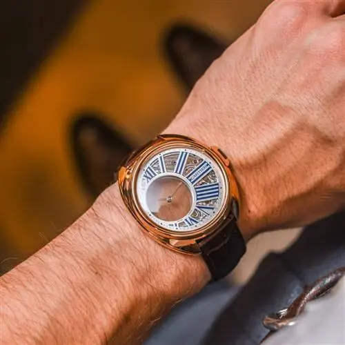 Cartier-Cle-De-Cartier-Таинственные-Часы-20