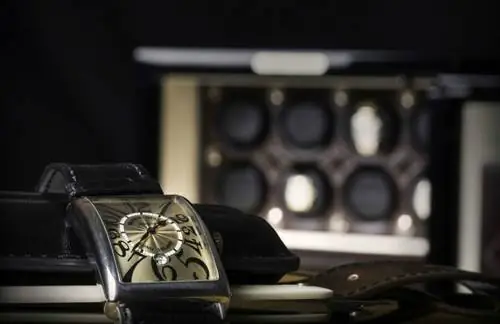 коричневый-часы-сейф-4