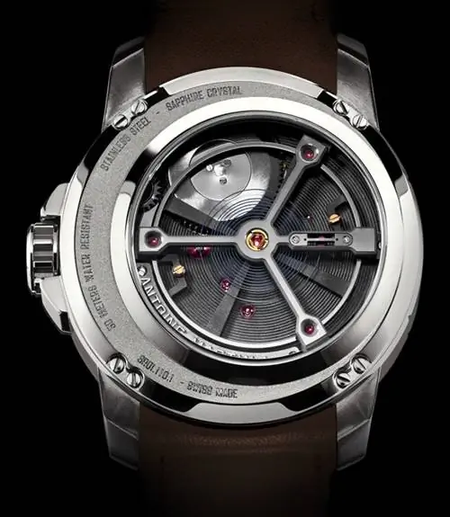 Часы Antoine Martin Slow Runner имеют самый большой спуск