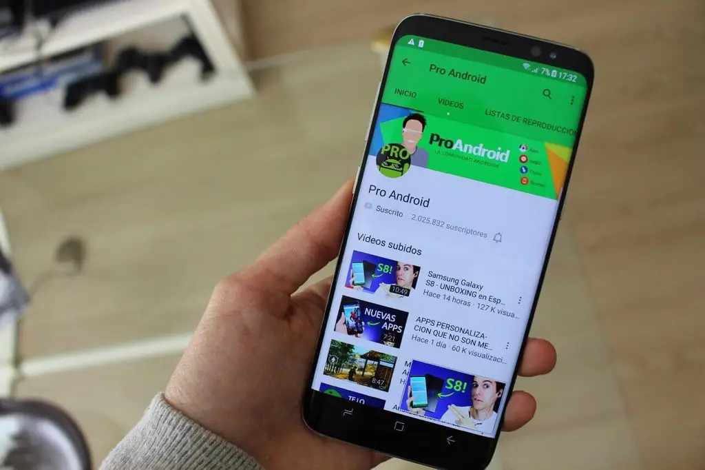 Amazon предлагает сегодня: сотовые телефоны, внешние аккумуляторы и многое другое