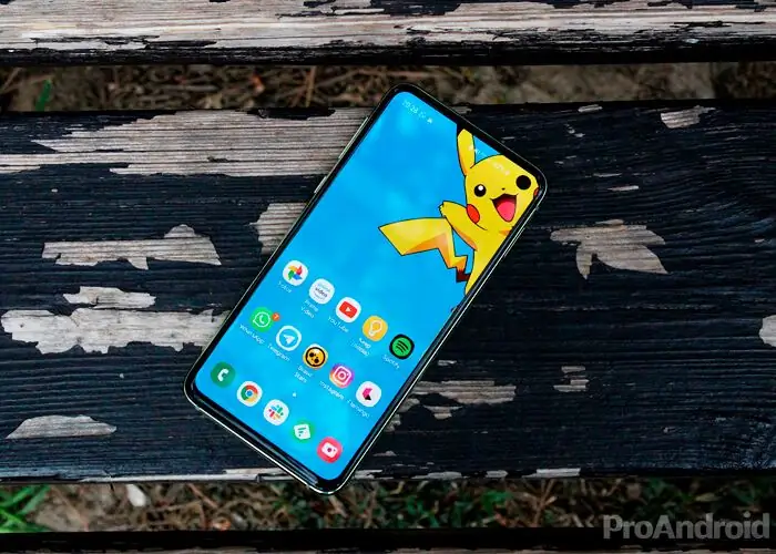 Сюрпризы в Samsung Galaxy S10: официально представлены Android 12 и One UI 4.0