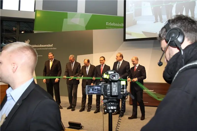 Министры открывают ферму приключений