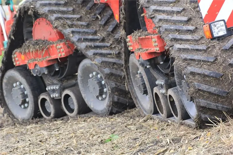 гусеничная машина