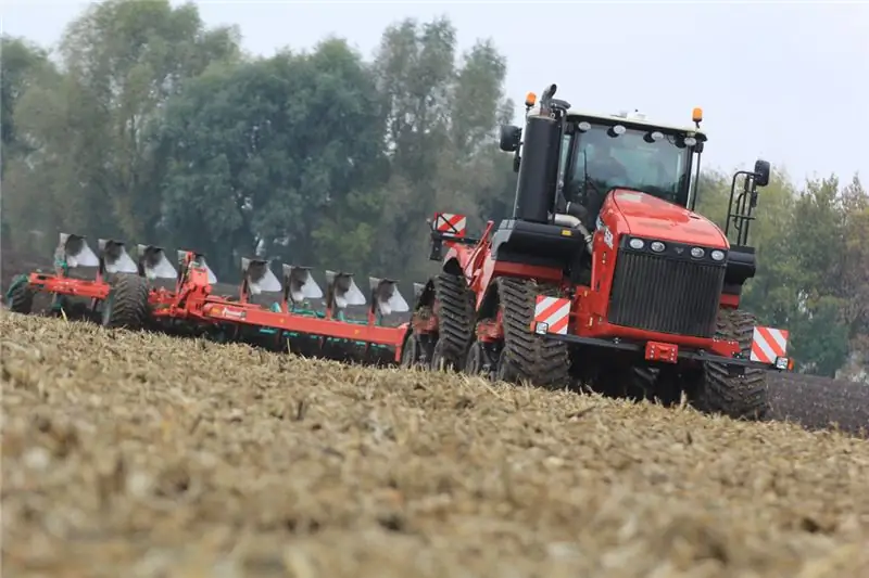 Круглосуточная вспашка без дозаправки