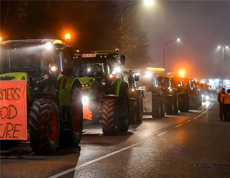 Демонстрации «Зеленой недели»: идти врозь, сражаться вместе?