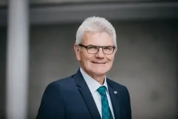 Ауэрнхаммер-Артур Бундестаг