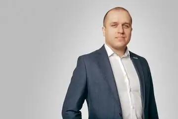 Роман-Сластон-UCAB