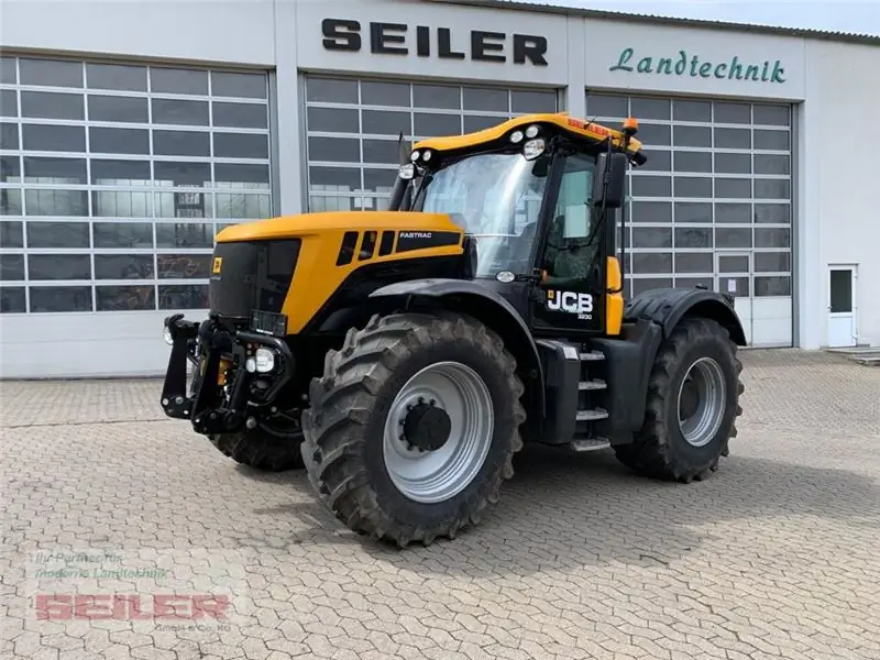 Трактор JCB Fastrac 3230-65 Xtra фото 1