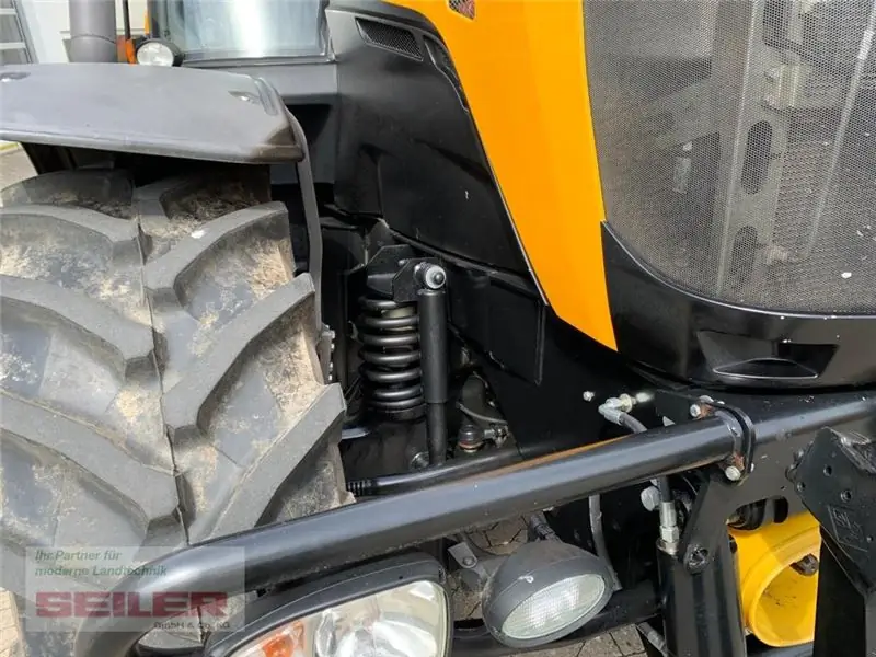 Трактор JCB Fastrac 3230-65 Xtra фото 17