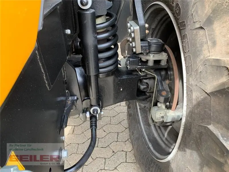 Трактор JCB Fastrac 3230-65 Xtra фото 18