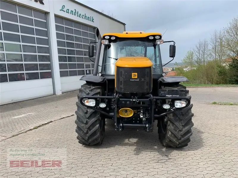 Трактор JCB Fastrac 3230-65 Xtra фото 4