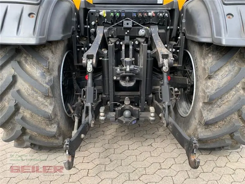 Трактор JCB Fastrac 3230-65 Xtra фото 6