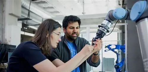 Как и Актуатор, только по средам