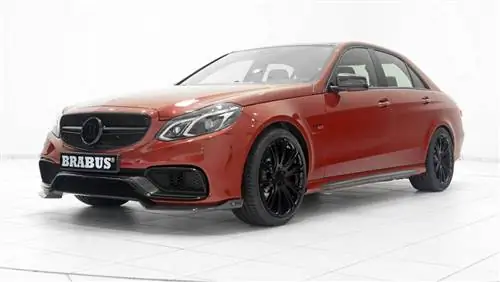 Brabus 850 разгоняет Mercedes E63 AMG до 217 миль в час