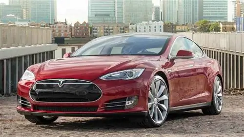 Салин настроит Tesla Model S