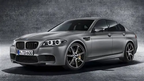 Модель к 30-летию BMW M5