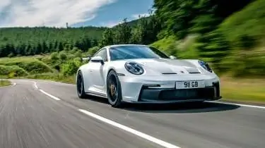 McLaren 600LT против Porsche 911 GT3 против Nissan GT-R Nismo