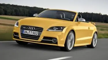 Audi TTS Competition Roadster желтый передний