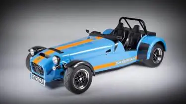 Новый Caterham 620R синий и оранжевый спереди